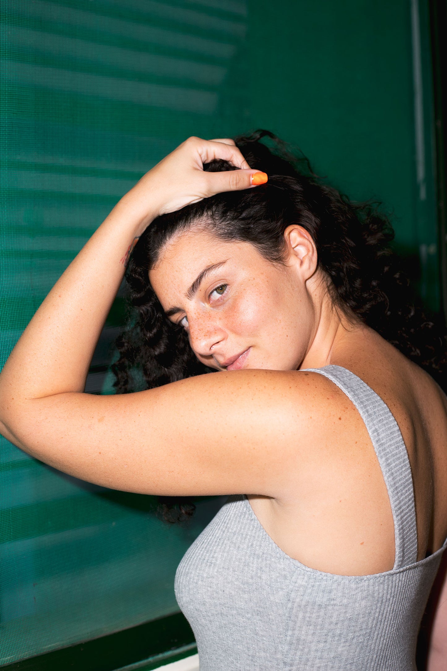 Paloma gris chiné, body à bretelles larges en Tencel